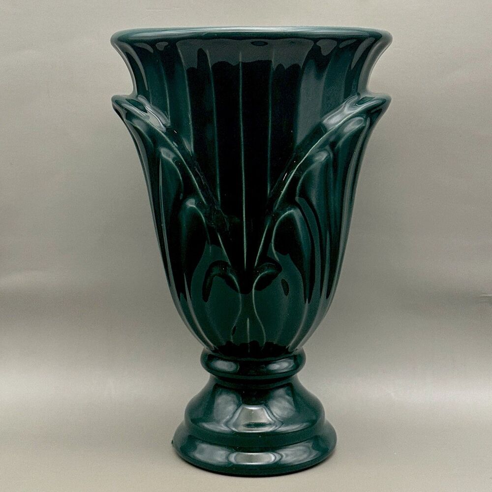 VTG Royal Haeger 952 Emerald Forest Green Art Deco Tall Pedestal Urn Vase 9.75”